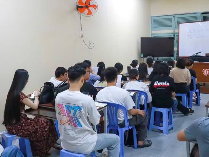 fb-1412890555518868_1243381011157384