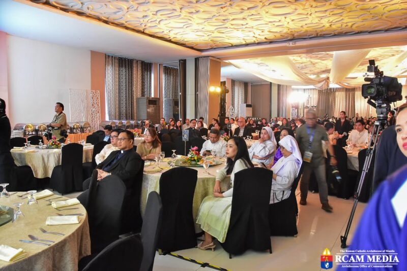 fb-104845338955723_850749747703285