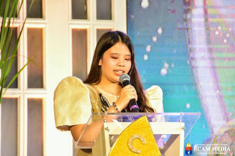 fb-104845338955723_850749747703285