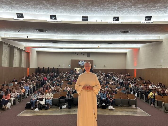 fb-107704176960_1244679234360886