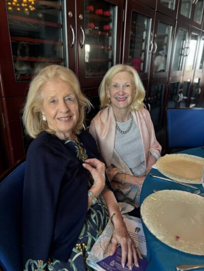 fb-325330457584074_1271861568318004