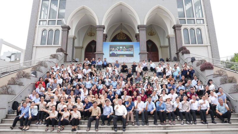 fb-585442494803518_1258647319633148