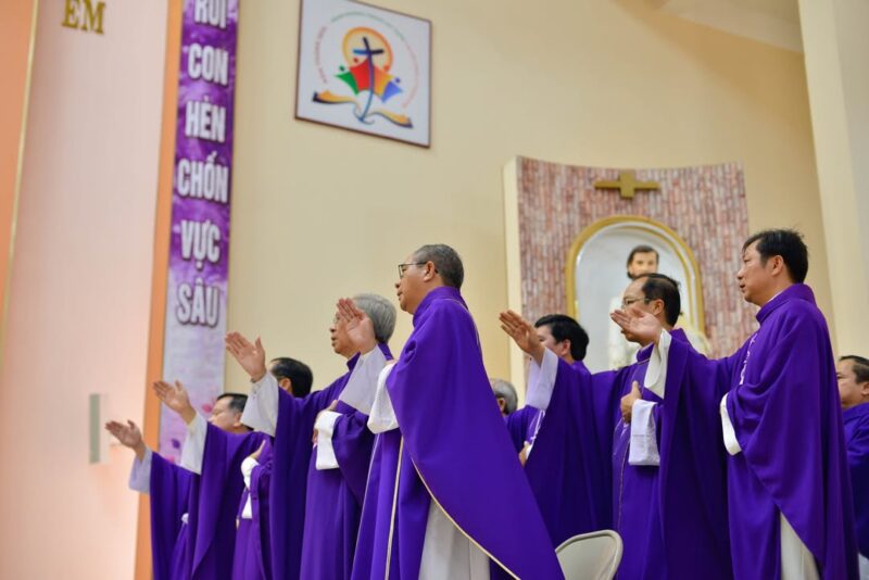 fb-585442494803518_1258672422963971