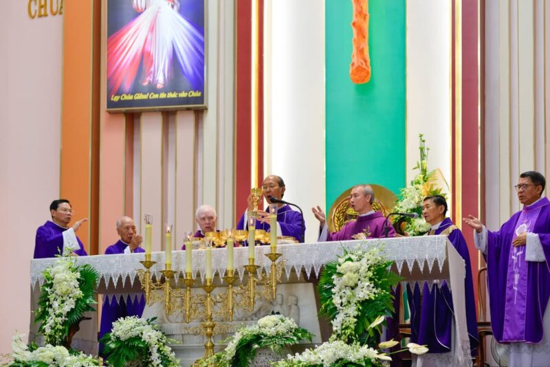 fb-585442494803518_1258672422963971