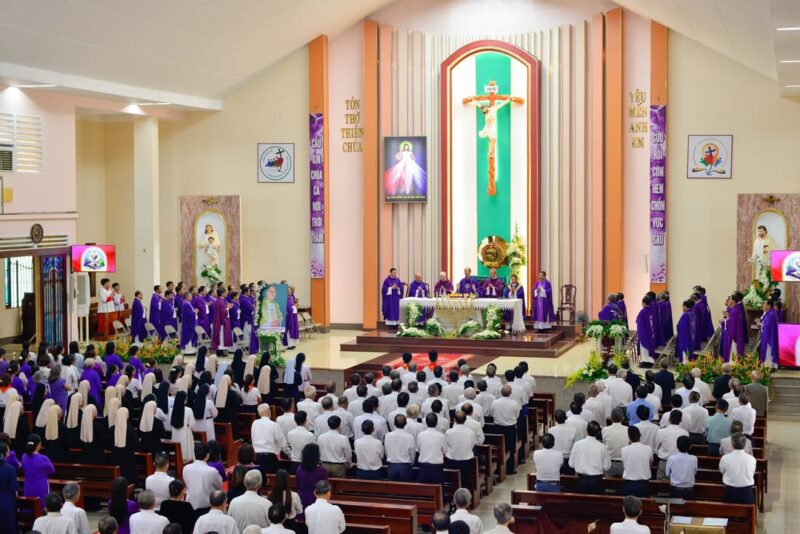 fb-585442494803518_1258672422963971