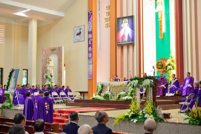 fb-585442494803518_1258672422963971