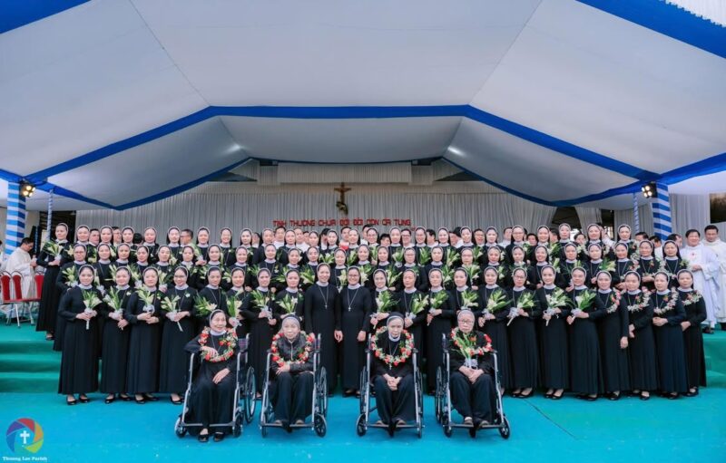 fb-285328895298373_850679077701009