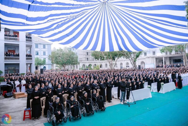 fb-285328895298373_850679077701009