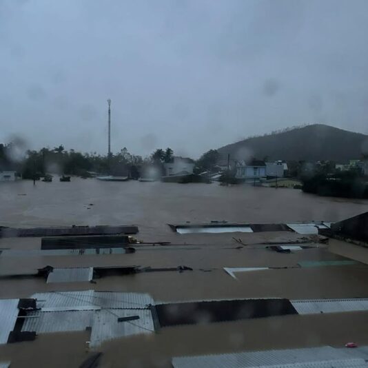 fb-732768673513037_1157935796463303