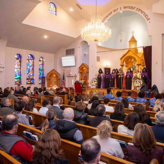 fb-252749634836353_1154154493561370