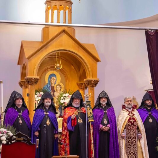 fb-252749634836353_1154094406900712