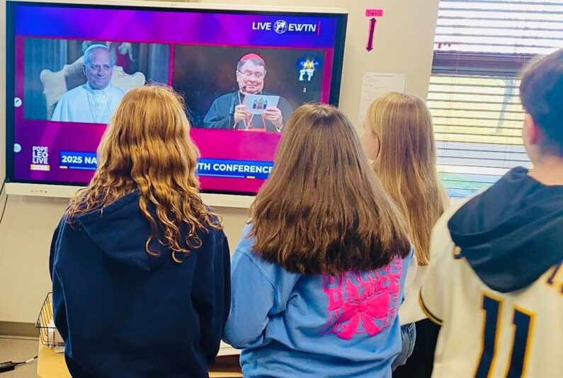 fb-355703527834405_1308807267956742