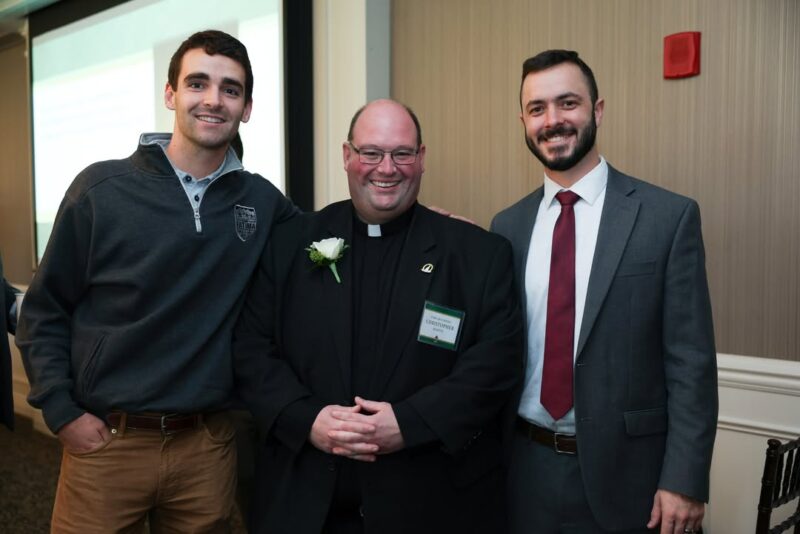 fb-118877958732_1321932796640843