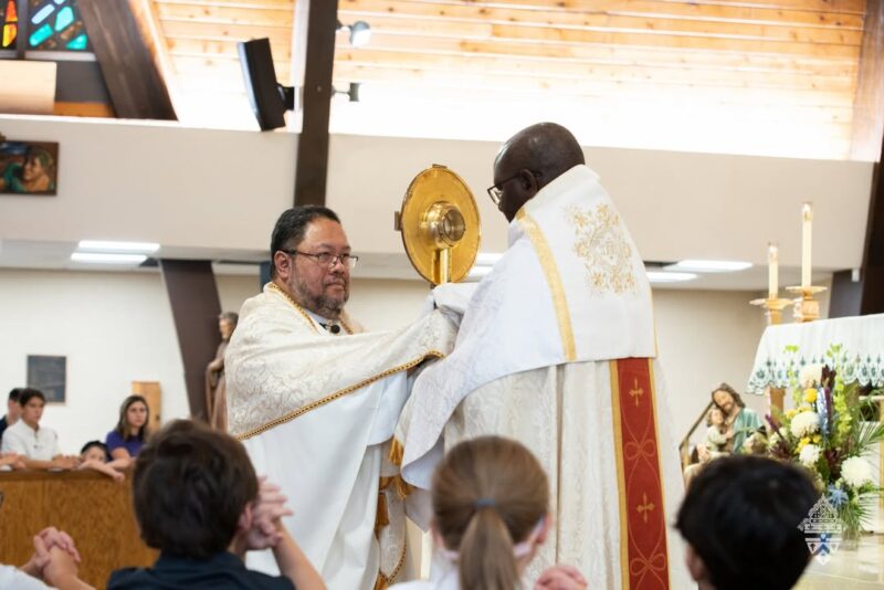 fb-695846880481318_830028089659288