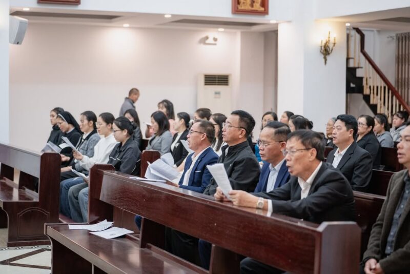 fb-104570015177619_868034645732283