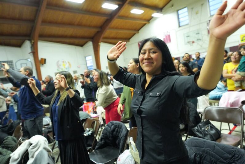 fb-1094082193990443_1301054372064363