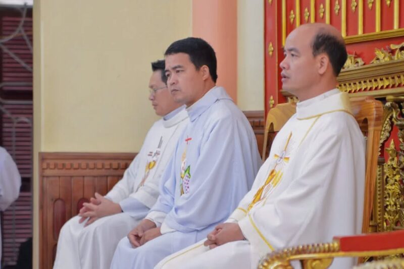 fb-732768673513037_1159874699602746