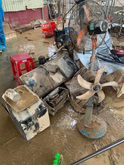 fb-122977574543611_1181685570735585