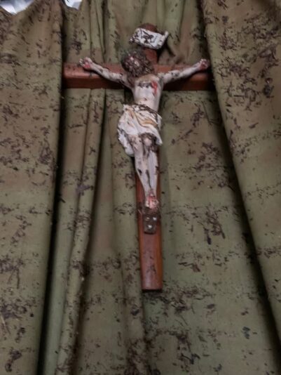 fb-122977574543611_1181685570735585