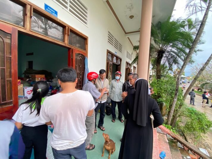 fb-122977574543611_1182411643996311