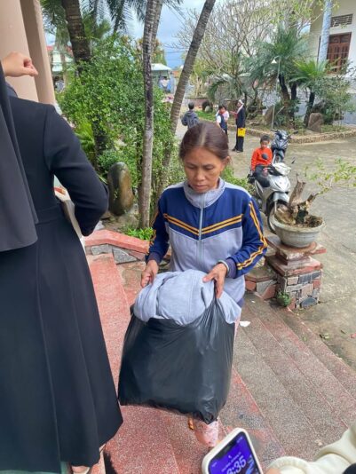 fb-122977574543611_1182411643996311