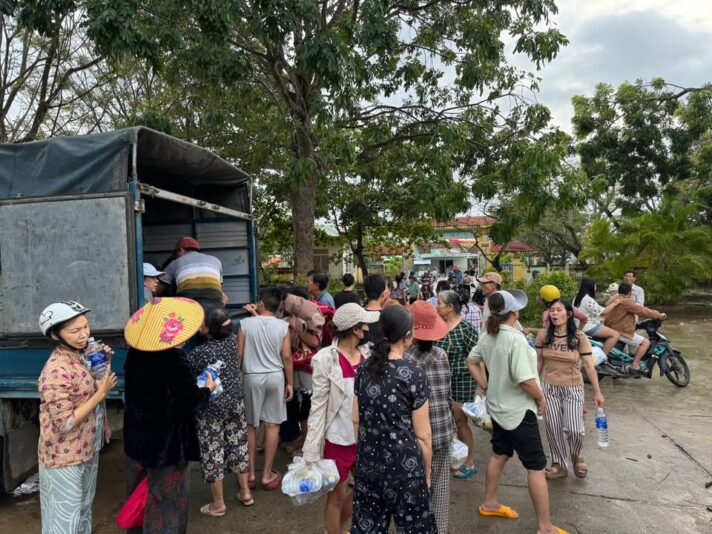 fb-122977574543611_1182409060663236