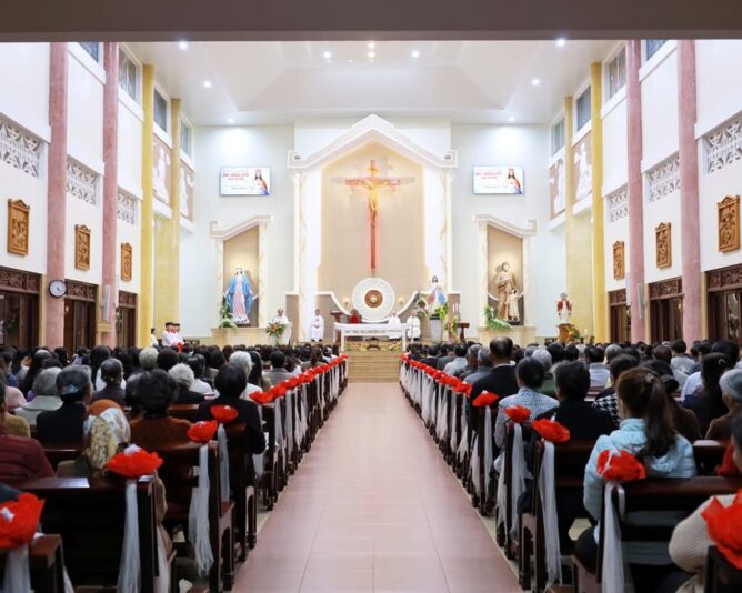 fb-161015470626458_1257358586428213