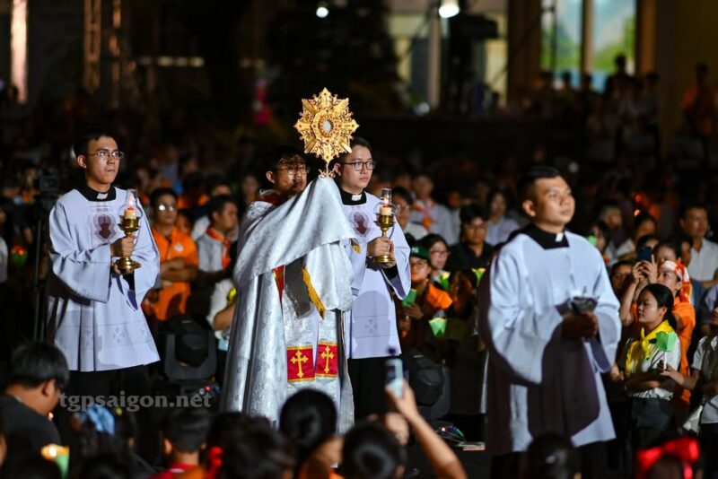 fb-1407235966182611_1157656556511712