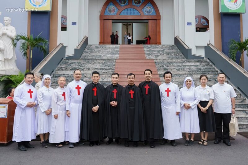 fb-1407235966182611_1157766313167403