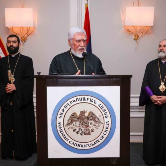 fb-252749634836353_1154957930147693