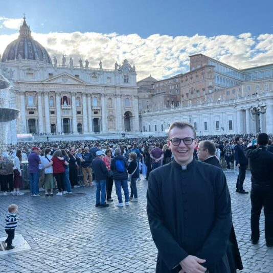 fb-355703527834405_1141614851342652