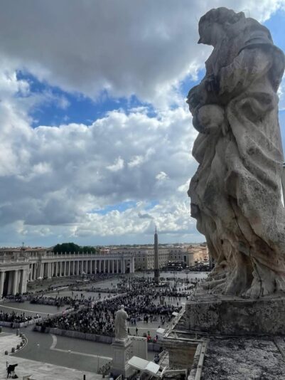 fb-356526171666570_995758625879998