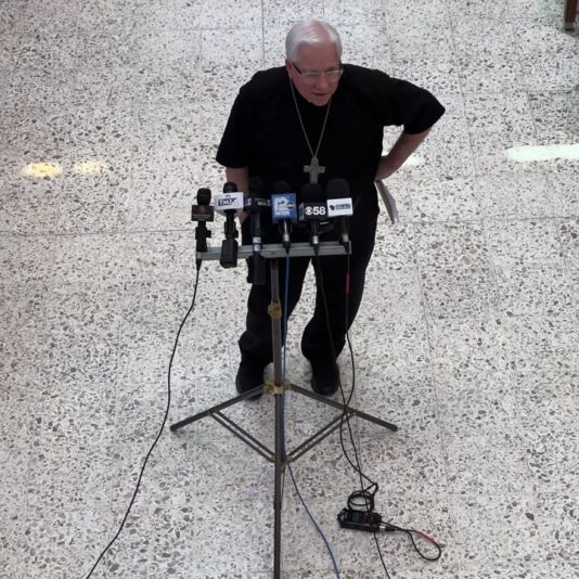 fb-355703527834405_1142196274617843