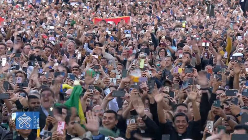 fb-356526171666570_996002305855630