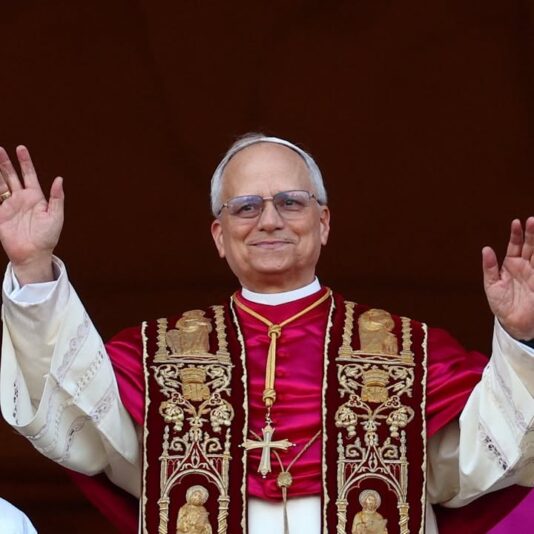 fb-1669188376658004_1297750655684594