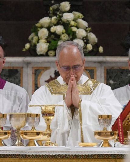 fb-1407235966182611_1004829788461057