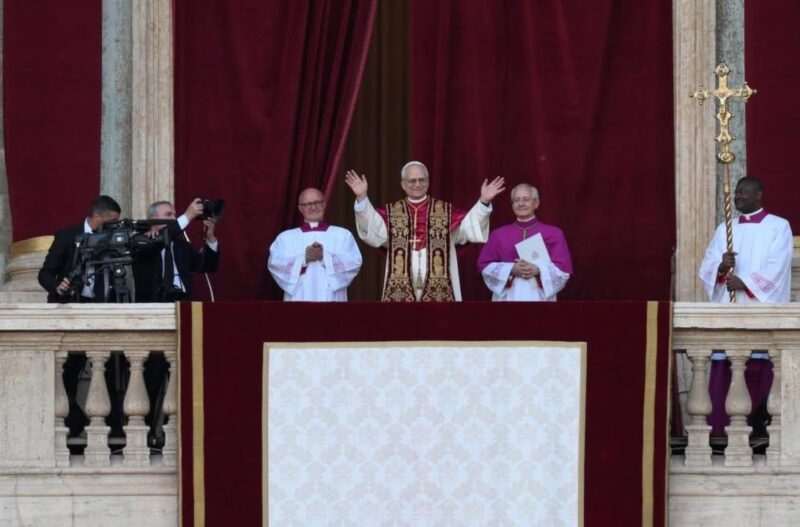 fb-1407235966182611_1004450121832357