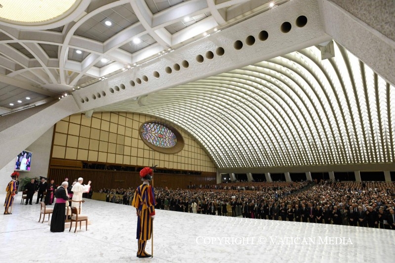 fb-356526171666570_998347122287815