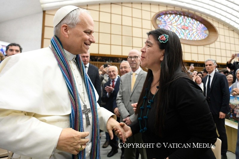 fb-356526171666570_998347122287815