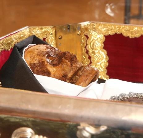 fb-1407235966182611_1006593871617982