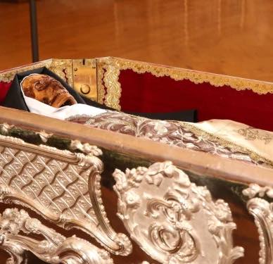 fb-1407235966182611_1006593871617982