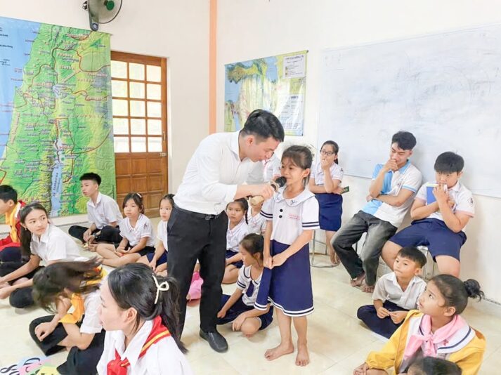 fb-356526171666570_999011988887995