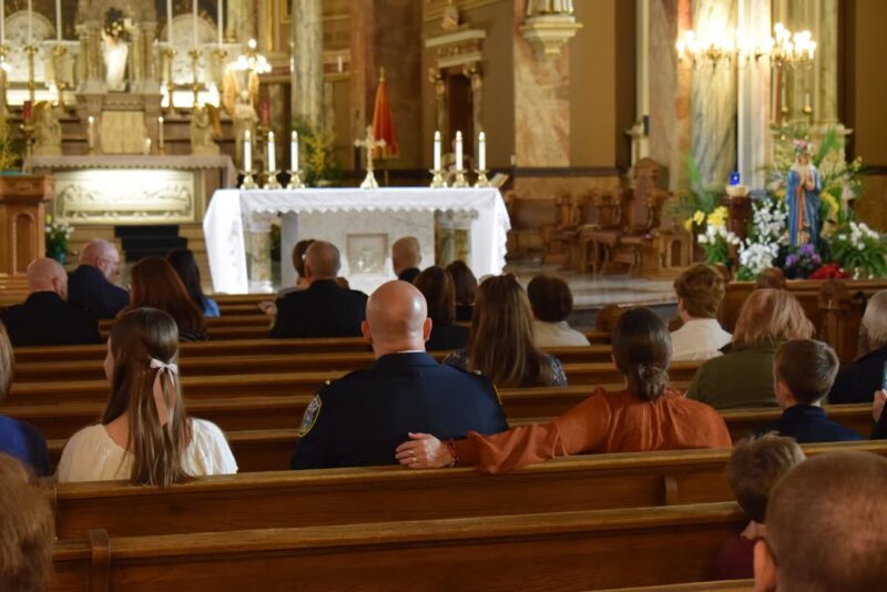 fb-355703527834405_1145697650934372