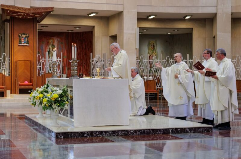 fb-424801330909662_1121271863359823