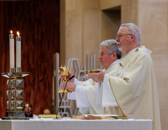 fb-424801330909662_1121271863359823