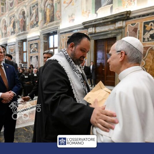 fb-1407235966182611_1008657421411627