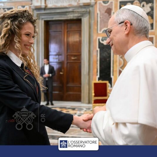 fb-1407235966182611_1008657421411627