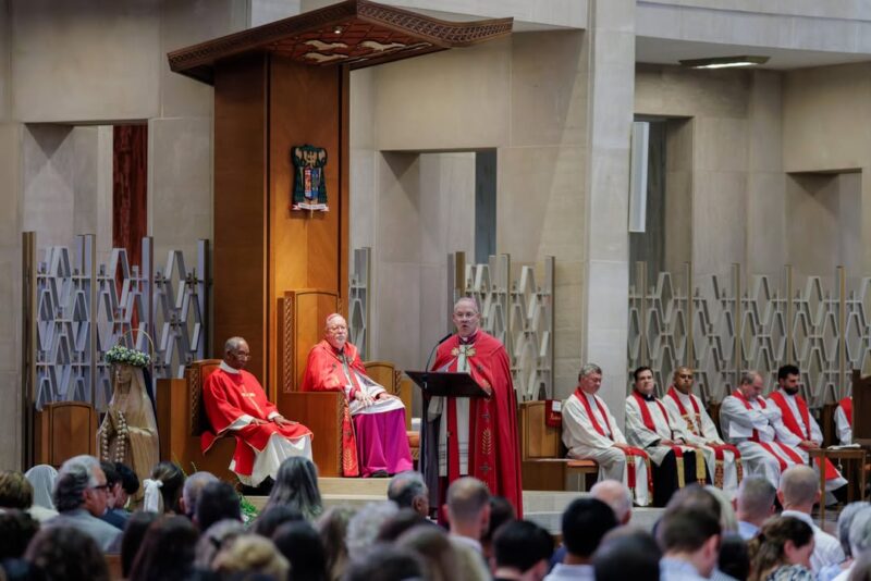 fb-424801330909662_1122030649950611