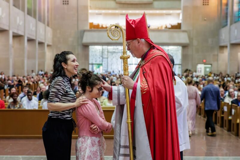 fb-424801330909662_1122030649950611