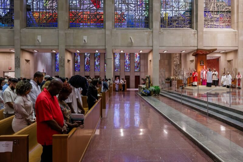 fb-424801330909662_1122030649950611